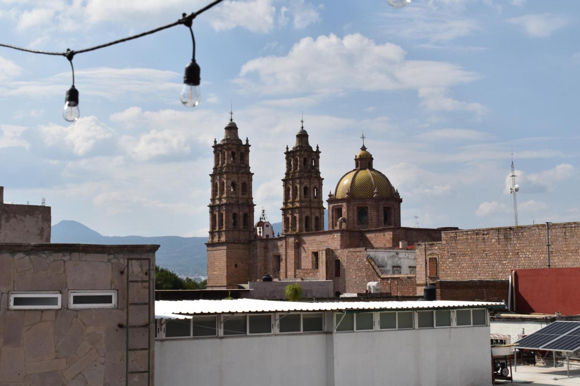 El Suburbio - Serapio Rendon Morelia Exteriör bild